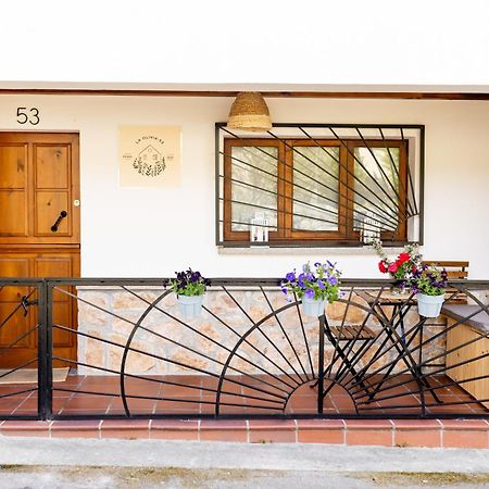 Onís La Olivia 53 Boutique Con Zona Chill Out Exteriorヴィラ エクステリア 写真