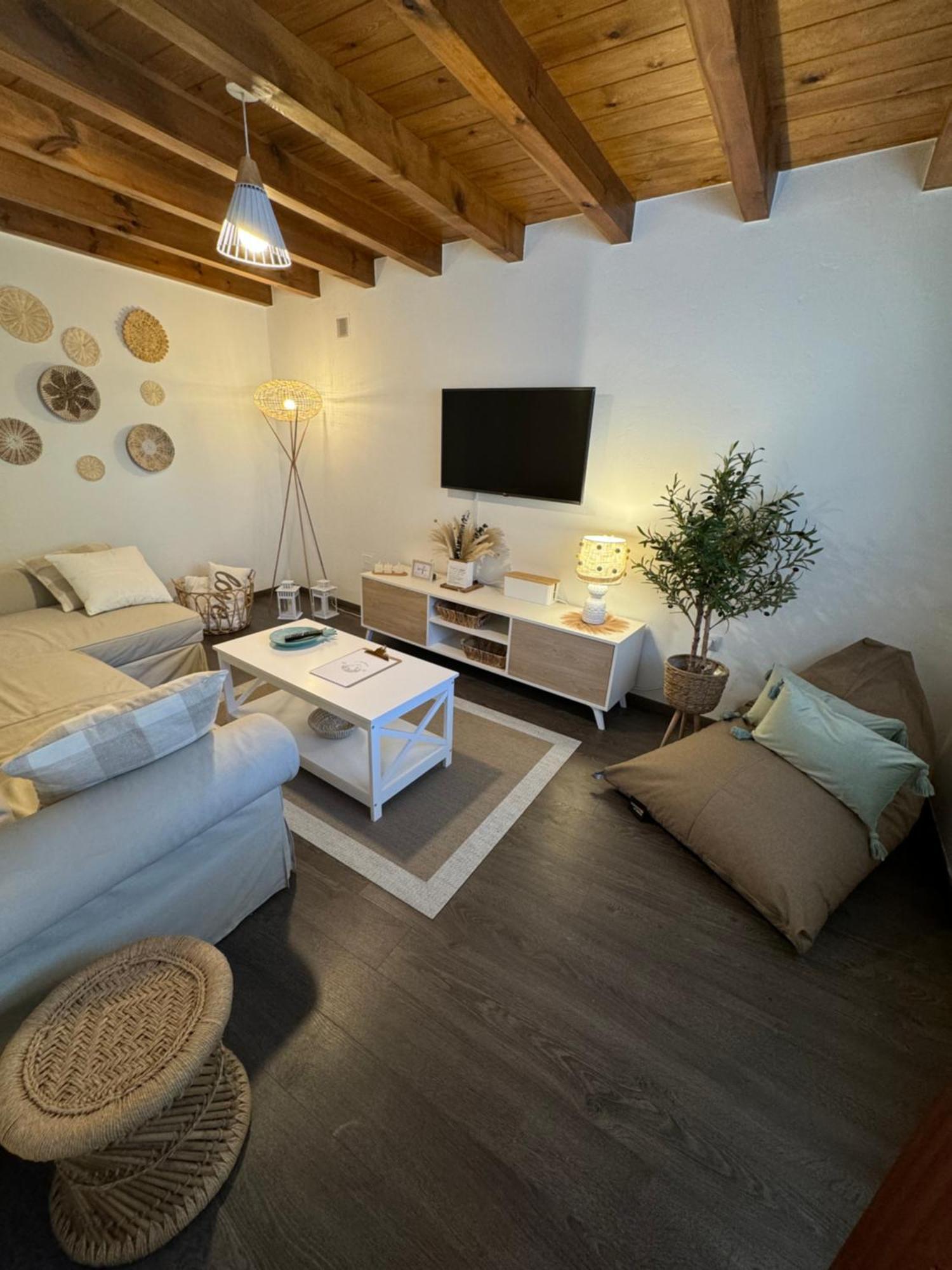 Onís La Olivia 53 Boutique Con Zona Chill Out Exteriorヴィラ エクステリア 写真
